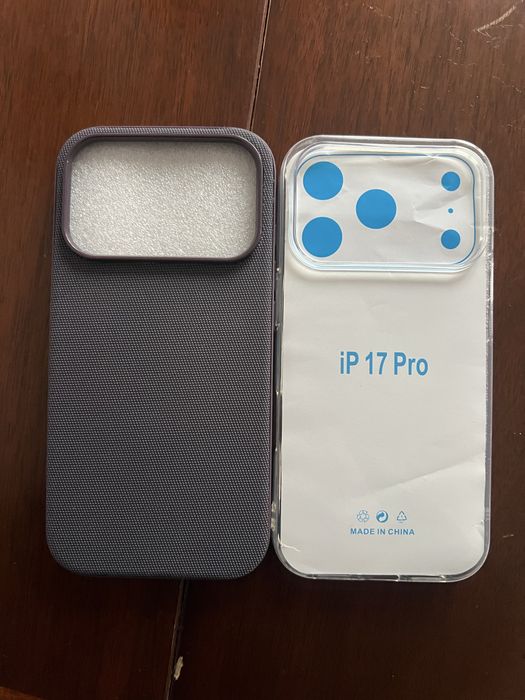 Два кейса за Iphone 17pro