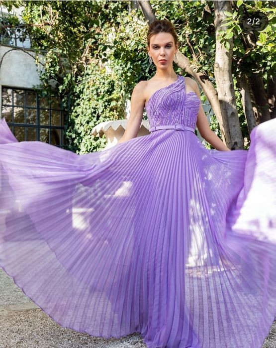 Официална рокля размер 38