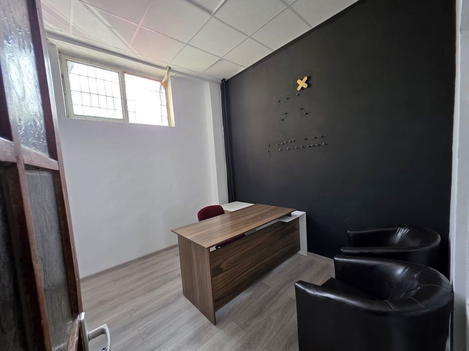 De inchiriat spatiu comercial 120 mp utili Showroom birouri UTA Aurel Vlaicu Arad