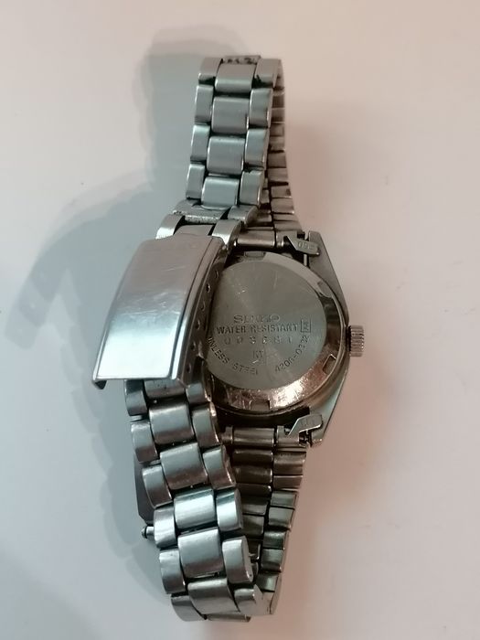 Стар дамски часовник "SEIKO 5"