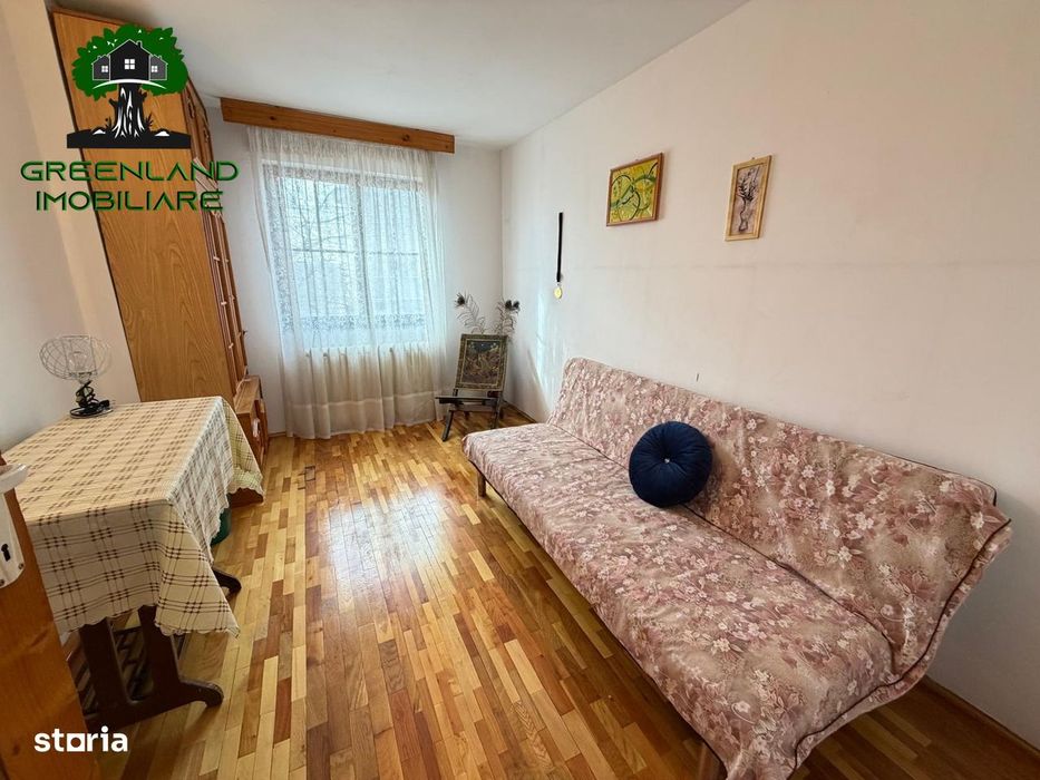 Casa in oras, 4 camere, 202 mp, anexa, garaj, Podu de Fier