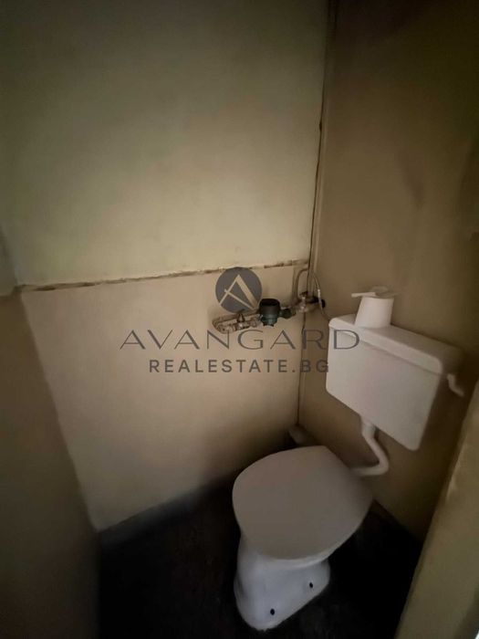 Продава се Двустаен апартамент в Пловдив, Христо Смирненски - 65 кв.м за 1115 €/кв.м - Снимка #6