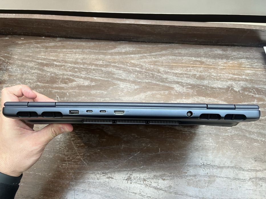 Dell Alienware 16X Aurora  5070/32gb 1Tb