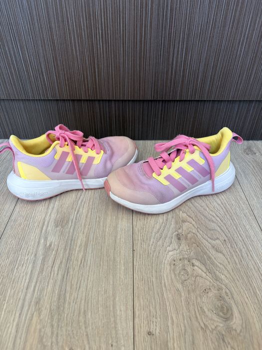 Маратонки Adidas