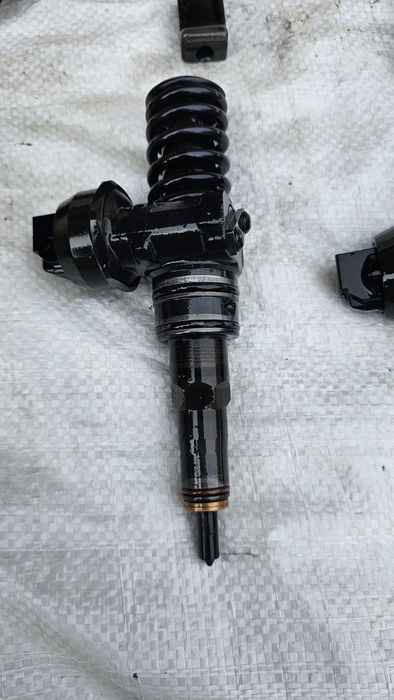 Injectoare audi a4 b6