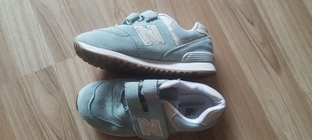 Кроссовки унисекс