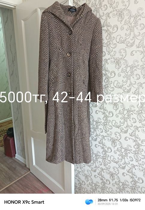 Продам пальто, весна