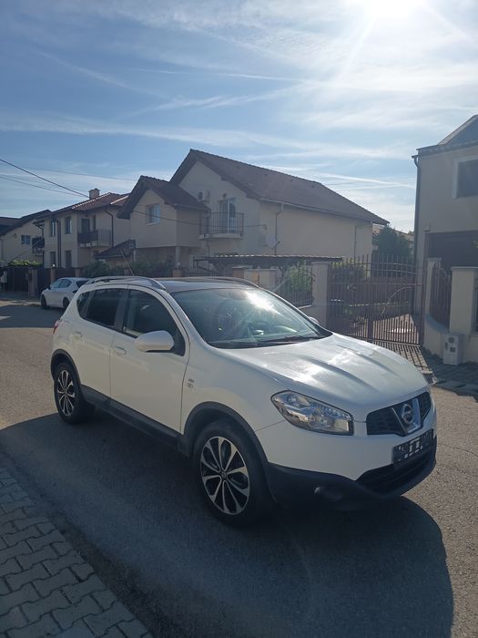Nisan Qashqai 2012 de 1,5 .disel .Preț în euro