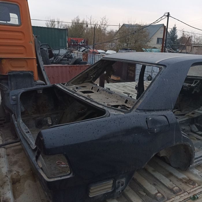 Кузов на Мерс 124