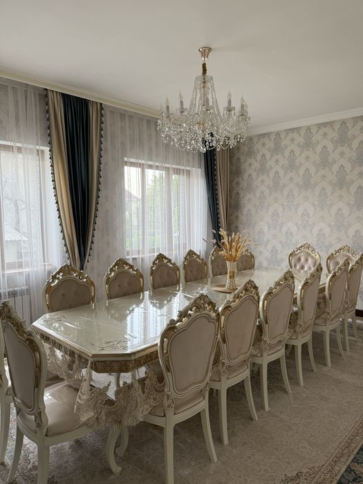 Продам стулья для гостиной