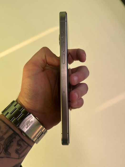 iphone 15 pro max 512gb 90% akb