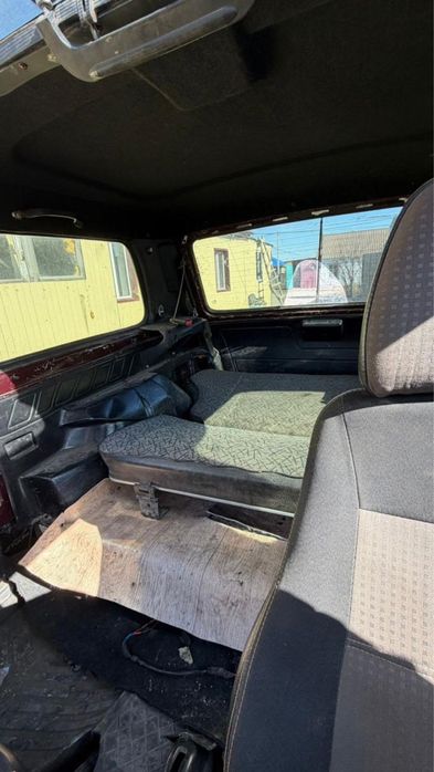 Нива продам срочно окончательно 500к