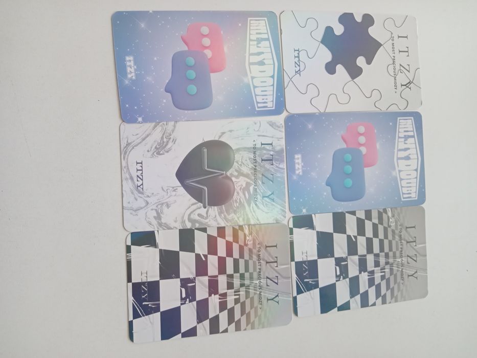 Кпоп карточки ITZY