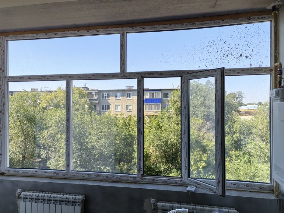 Продам раму со стеклопакетом