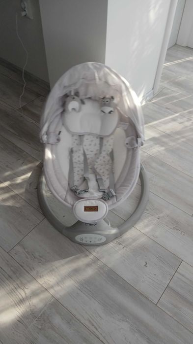Електрическа люлка за  бебе  люлка шезлонг