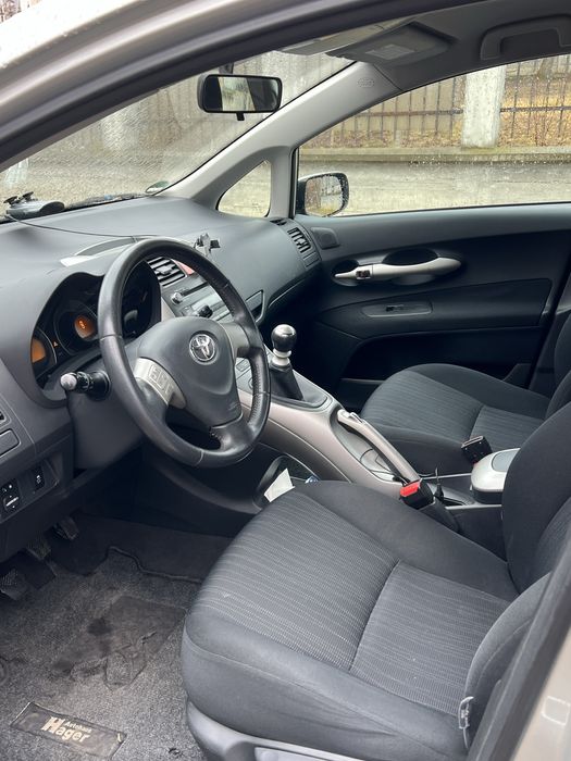 Vand Toyota Auris diesel