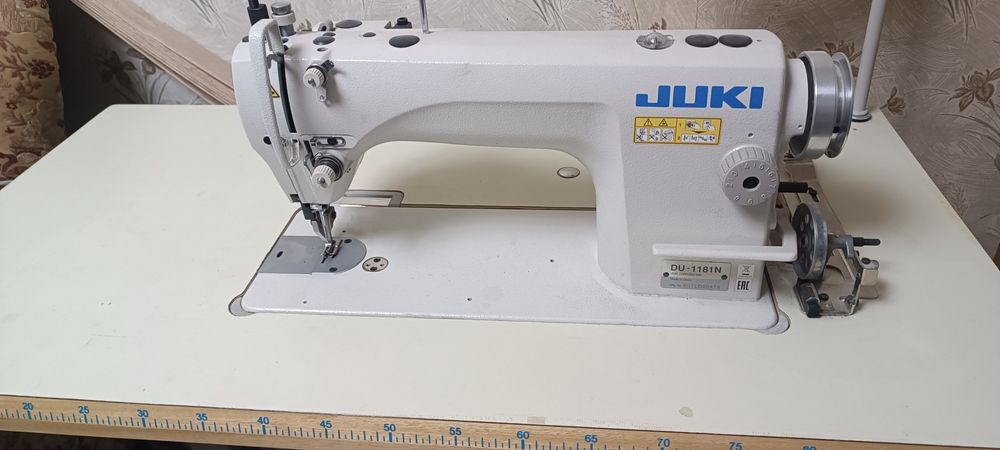 Швейная машина juki