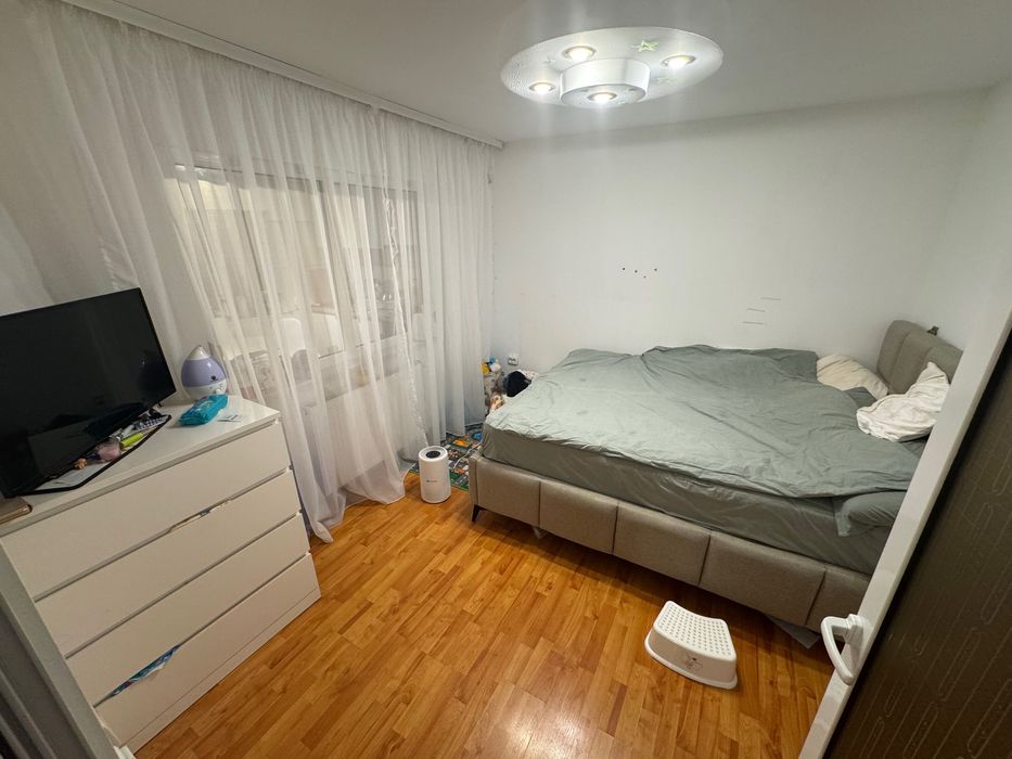 Apartament  2 camere Bd Bucuresti vizavi  de Petrom - Vedere 4