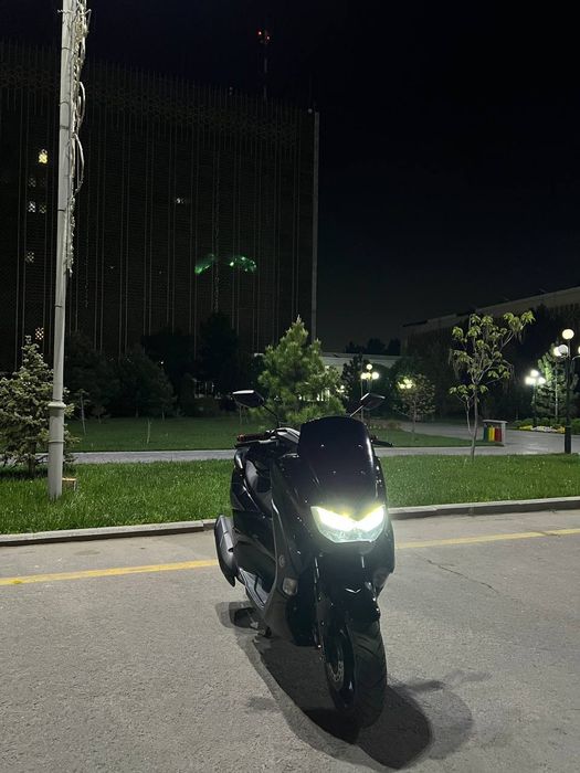 Yamaha N max scuter sotiladi