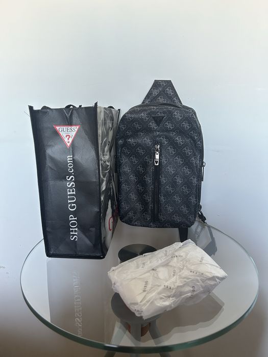 Мъжка чанта през рамо GUESS