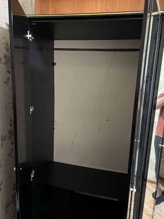 Кровать, шкафы, тумбочка