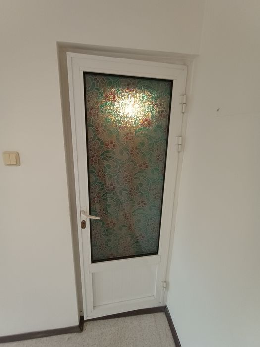 Врата пвц - 2 броя, 100 лв бройката