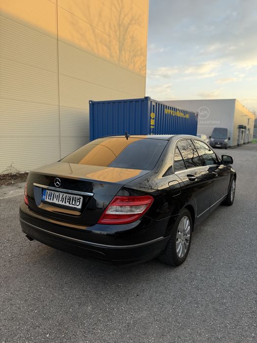 Mercedes Benz C200
