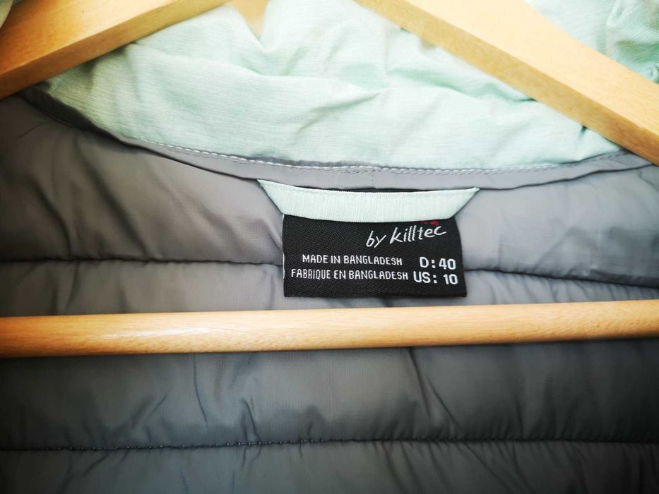 Ново яке в резидав цвят размер М