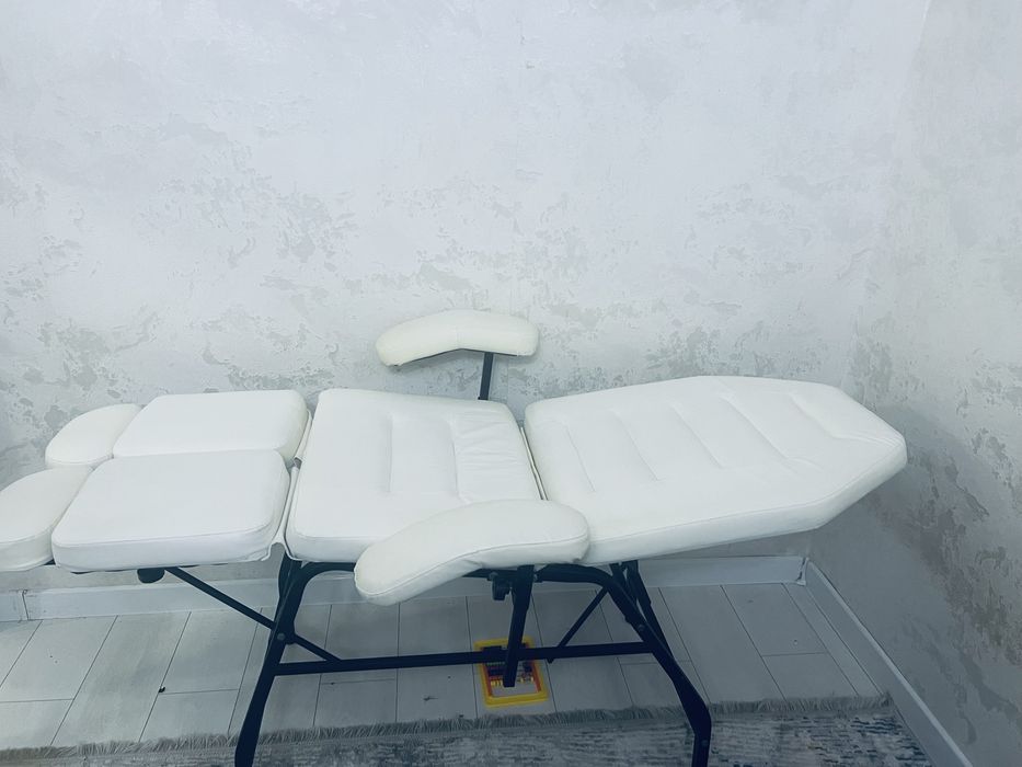 Продам кушетку раскладную