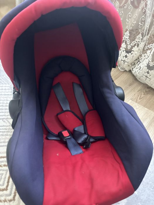 Продам автокресло