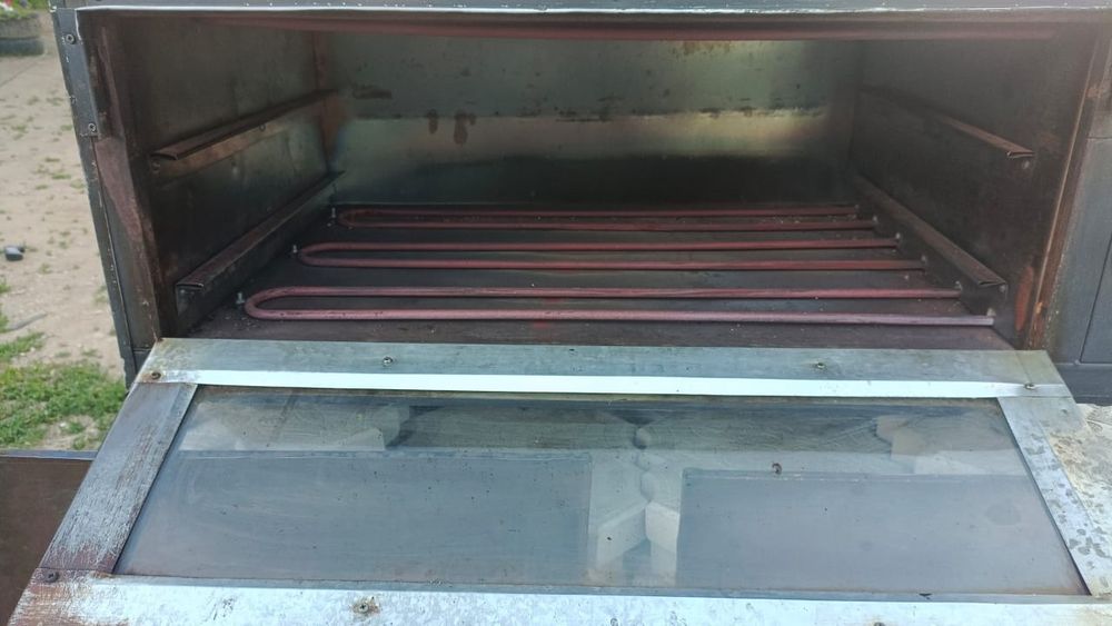 Продам электрический духовка