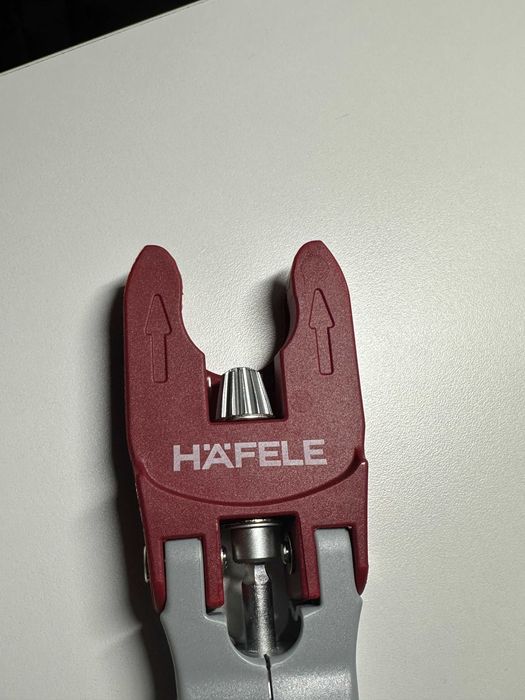 2x Cheie pentru reglaj picioare AXILO 48  [SE VAND AMBELE CHEI]