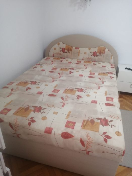 Vând pat import Germania