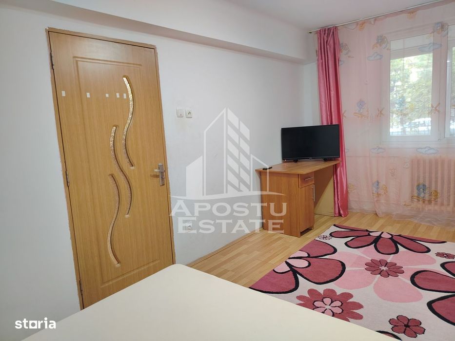 Apartament cu 3 camere de închiriat - Zona Ultra Centrala Timisoara