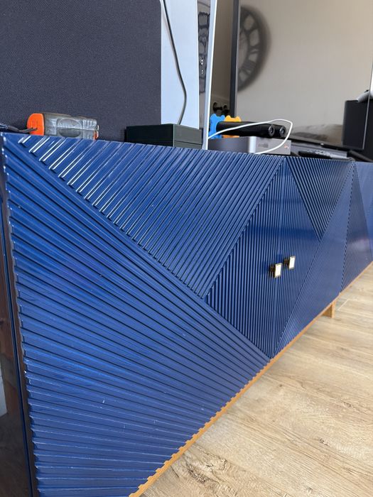 Тумба под телевизор