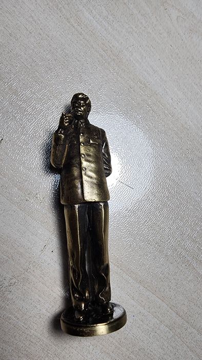 12 см высота сталина.бронза.