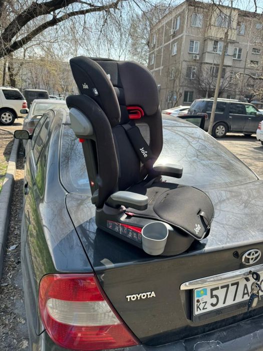 Продам авто кресло