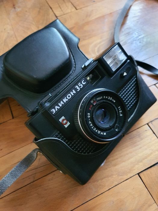 Фотоапарат Еликон 35С