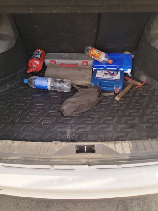 Продам гранта лиф бек.