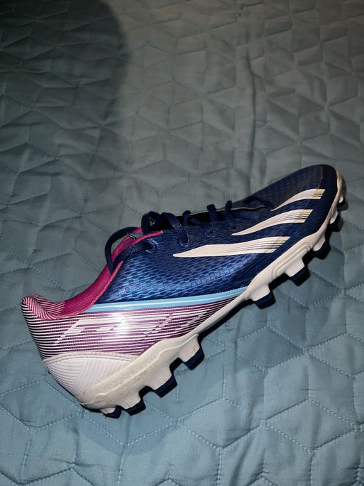 Бутонки Adidas f30