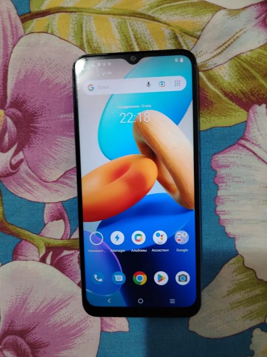 Продам телефон Vivo