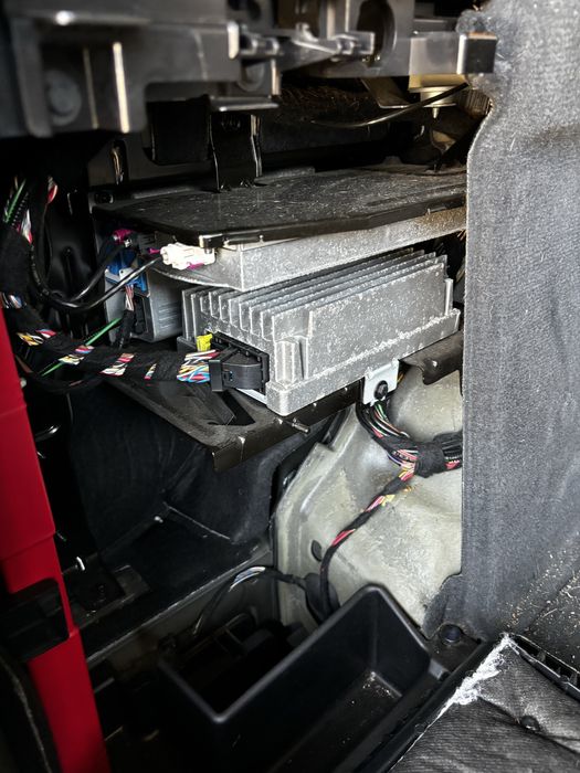 БМВ Е70 4.0д на части