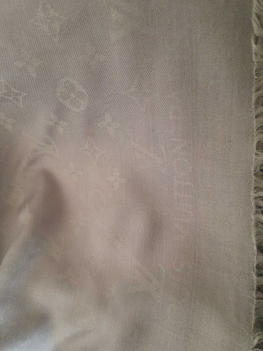 Sal Louis Vuitton, casmir/lana, 350 lei