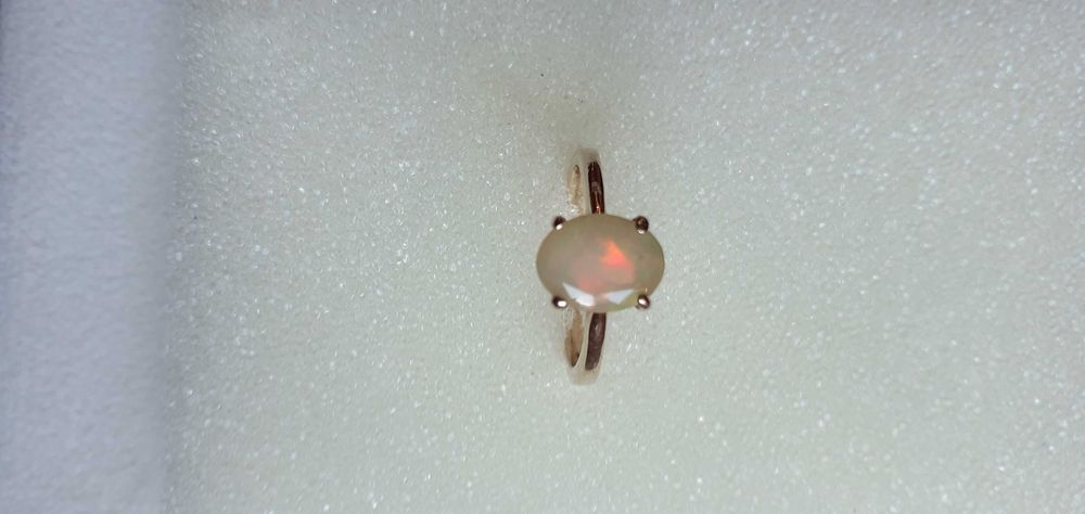 Inel aur galben 14ct cu opal etiopian