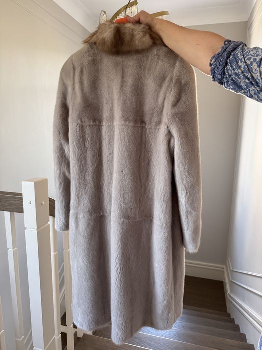 Продаю норковую шубу