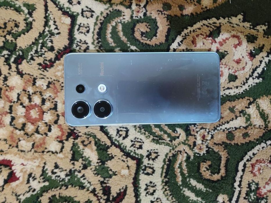 Xiaomi Redmi Note 13, 128 ГБ, в отличном состоянии