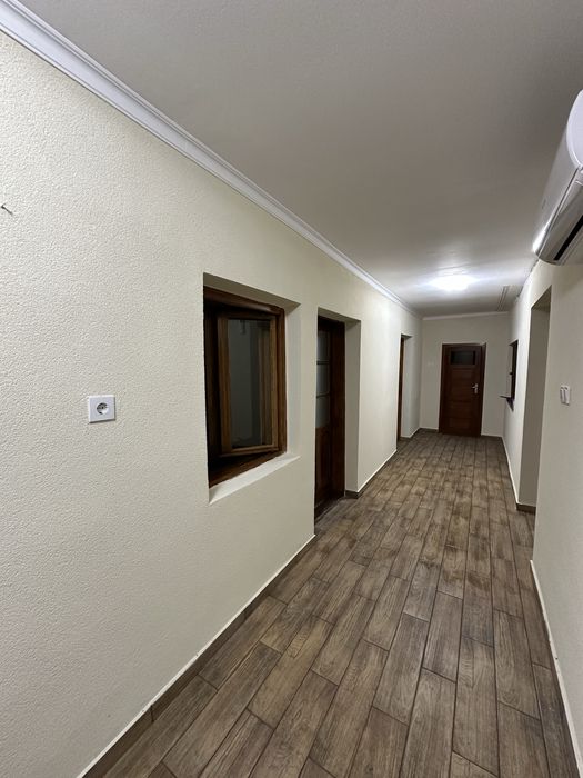Executam lucrari de pus gresie si faianta