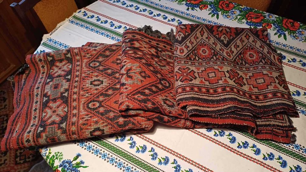 Килими и пътеки Нови