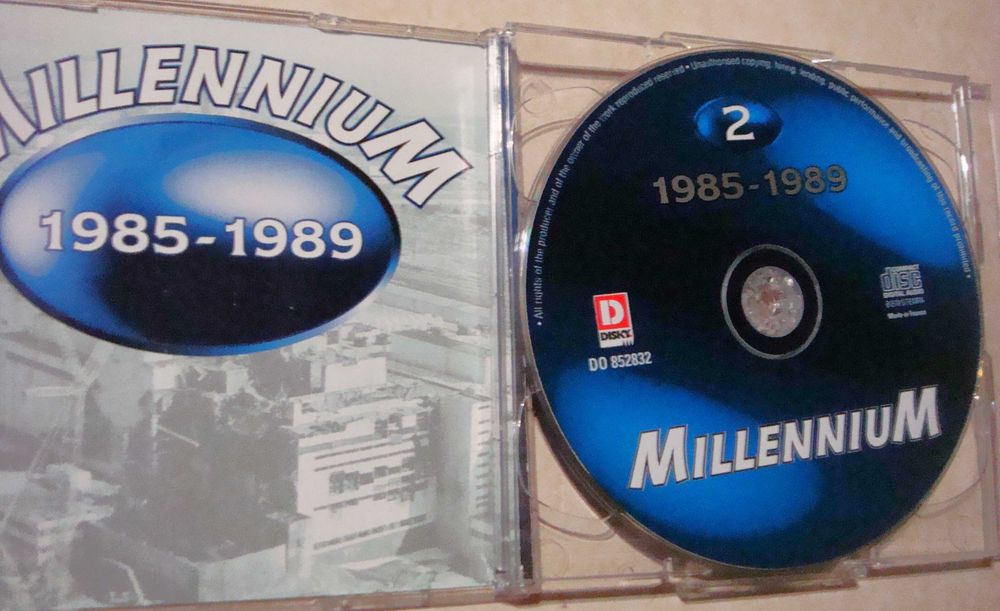 Два двойни CD с хитове от 1980-1989 г