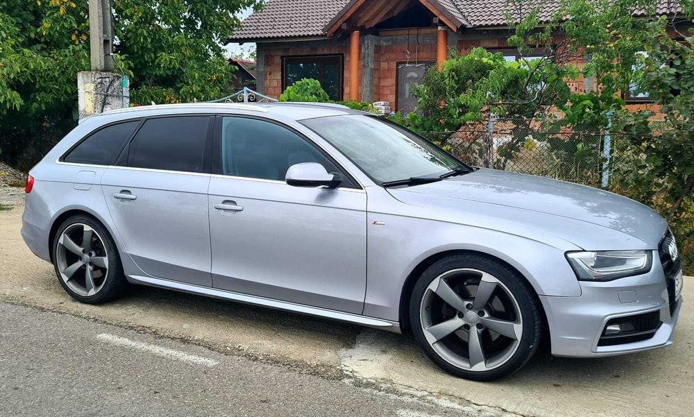 Audi A4 Facelift B8.5 / S-Line/ cutie automata